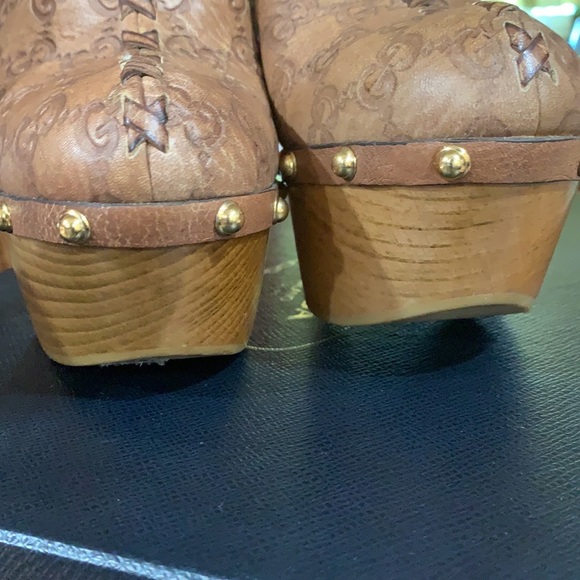 - Gucci clogs - Picture 12 of 15